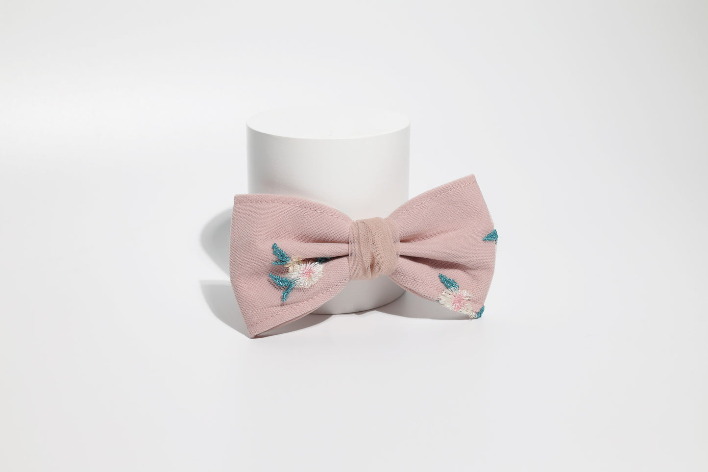 BowTie - Misty Rose